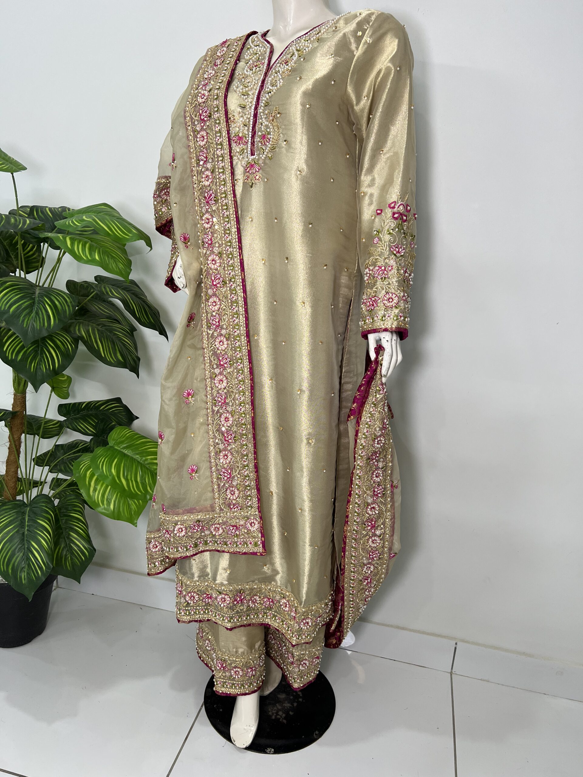 Zarposh Jahan - Image 5