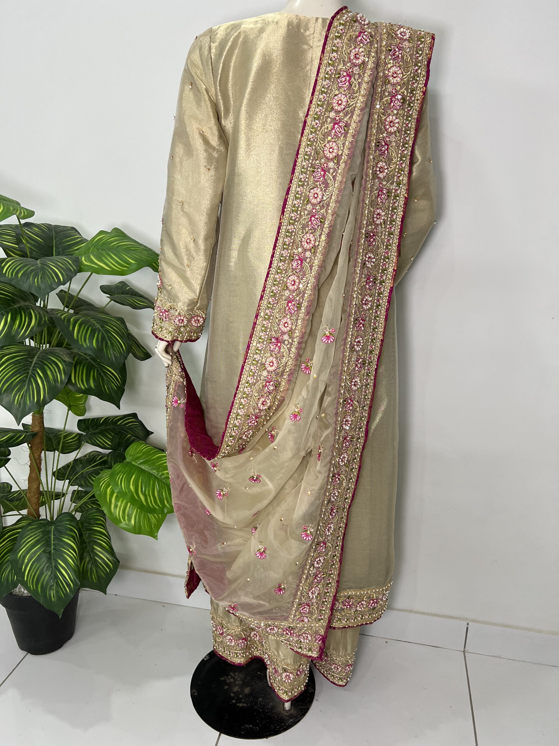 Zarposh Jahan - Image 9