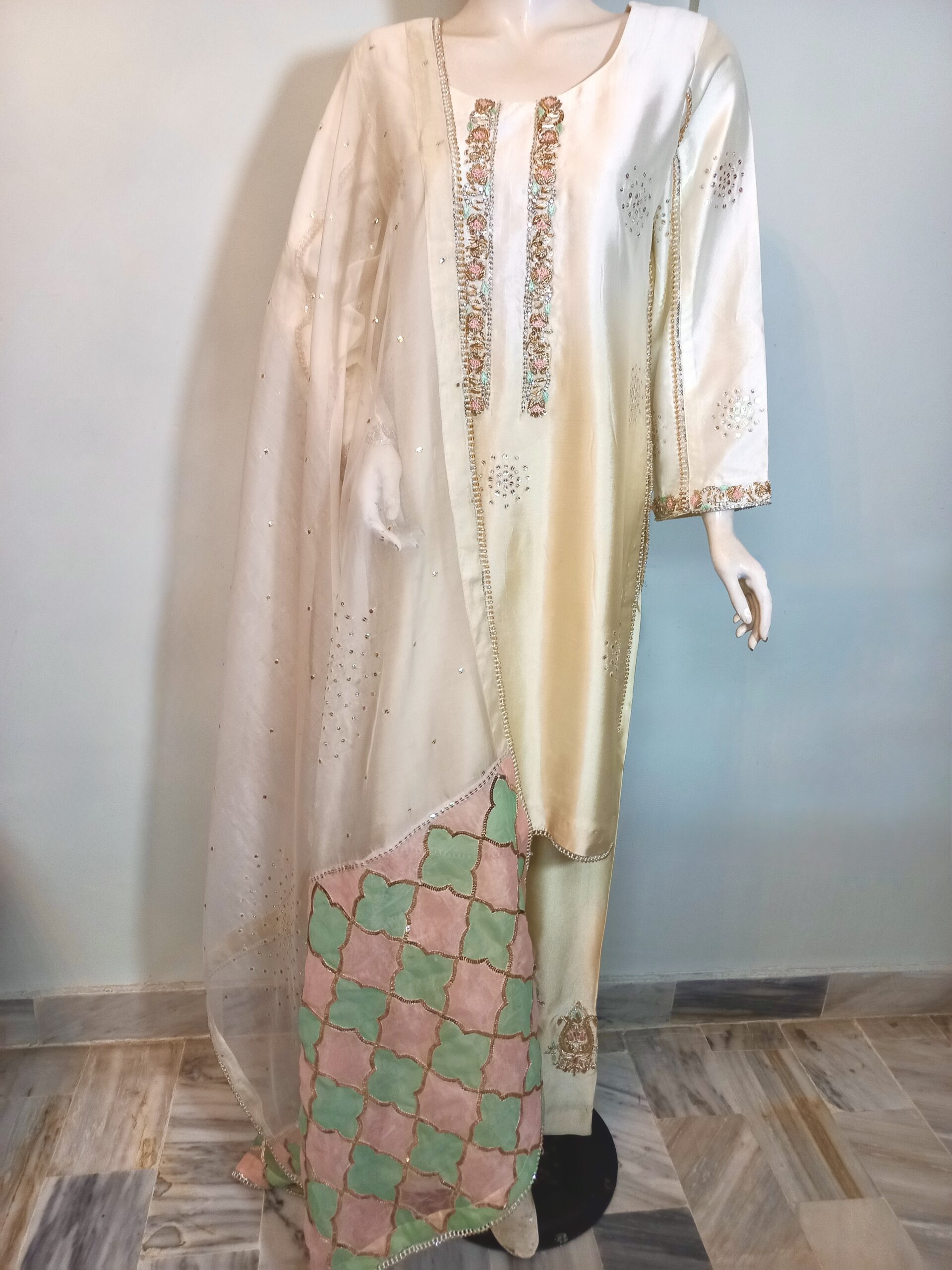 Sunehra Saya - Image 4